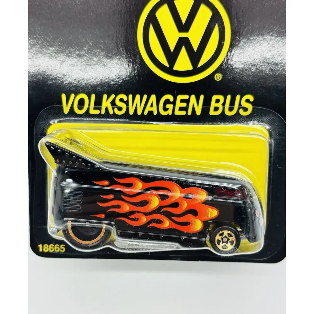 Hot Wheels VW Volkwagen Drag Bus Black Flames Limited Edition 18665 w/ Protector